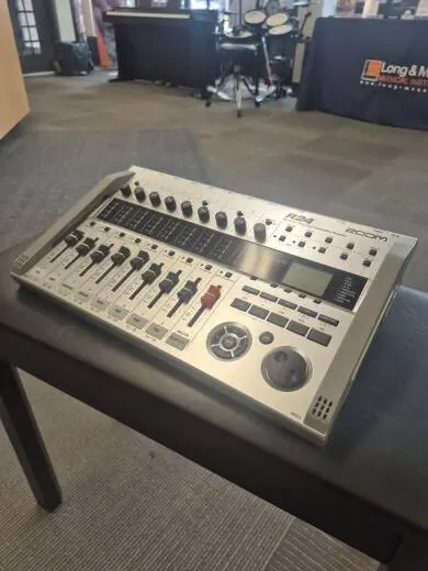 Store Special Product - Zoom - R24